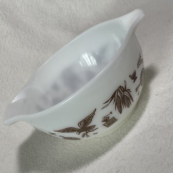 Vintage Pyrex 441 Early American Cinderella Nesting Bowl (1-1/2 Pint) - Picture 1 of 8